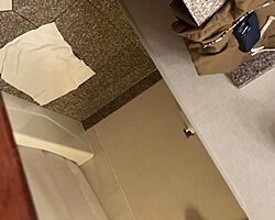 यह सीधा लड़का फिर से क्यों हिलाता है?