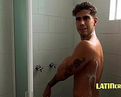 Zor zabardasti, Naujawan ladka, लैटिनो मस्ती, Bina condom ke, Ajnabi sundari, Paise Ke Liye Sex, European ka style